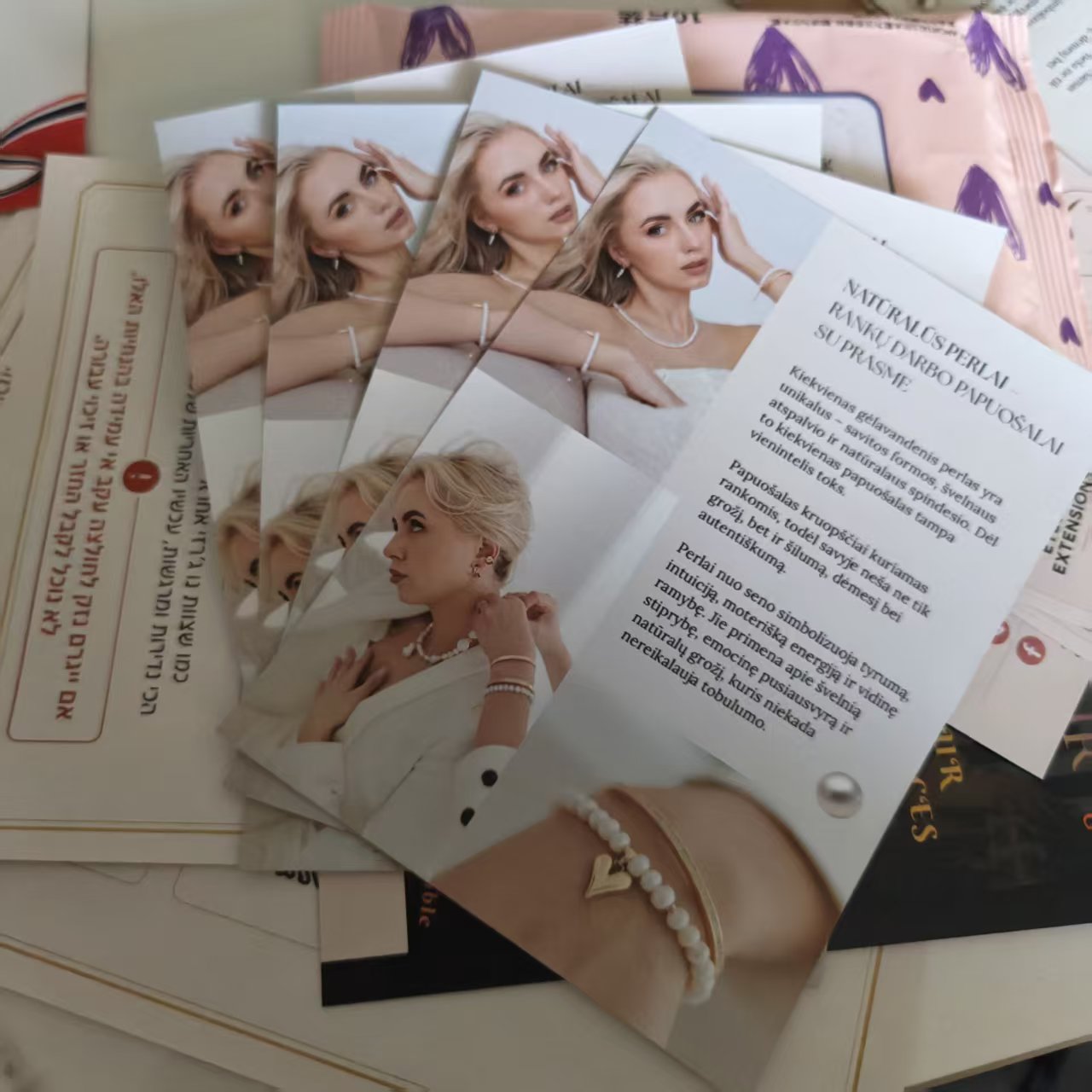 Lot de Flyers Personnalisés Fo - Commercial Flyer Printing avis et prix